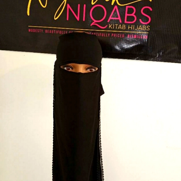 Brand new lace trim niqaab - Picture 5 of 6
